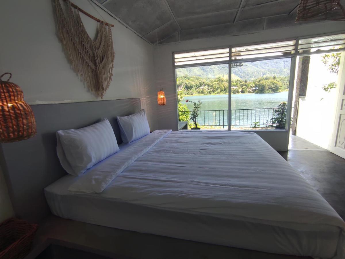 Hub Tata Guesthouse Тук Тук Екстериор снимка