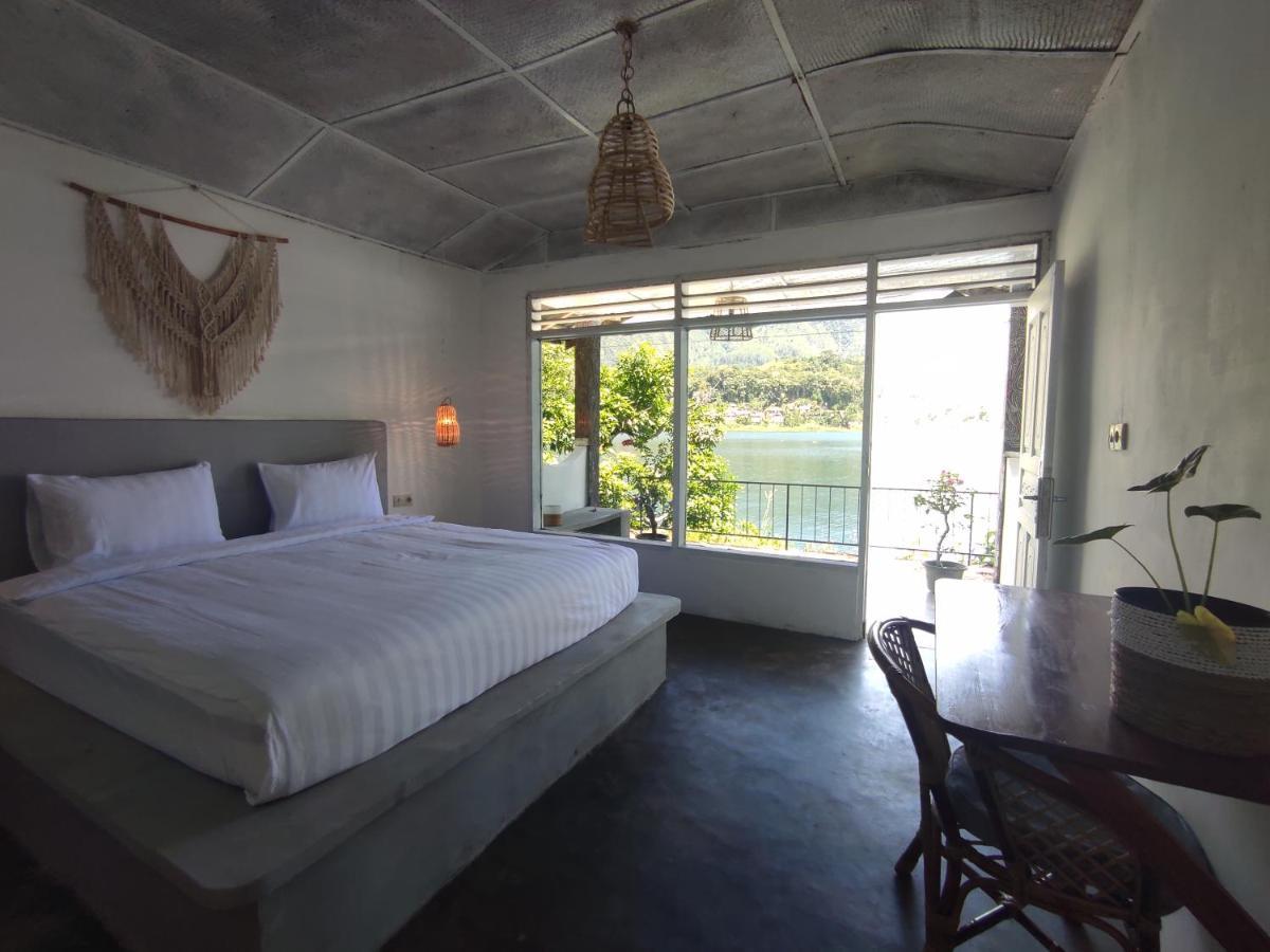 Hub Tata Guesthouse Тук Тук Екстериор снимка